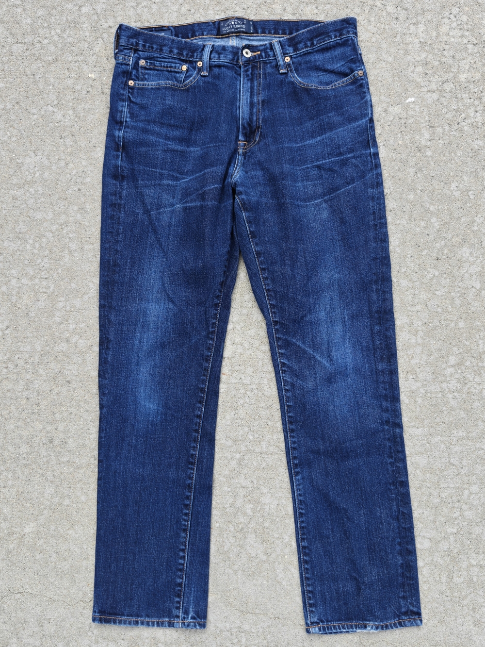 Lucky Brand 410 Athletic Fit Jeans Mens 34x32 Dark Wash Blue Stretch Denim